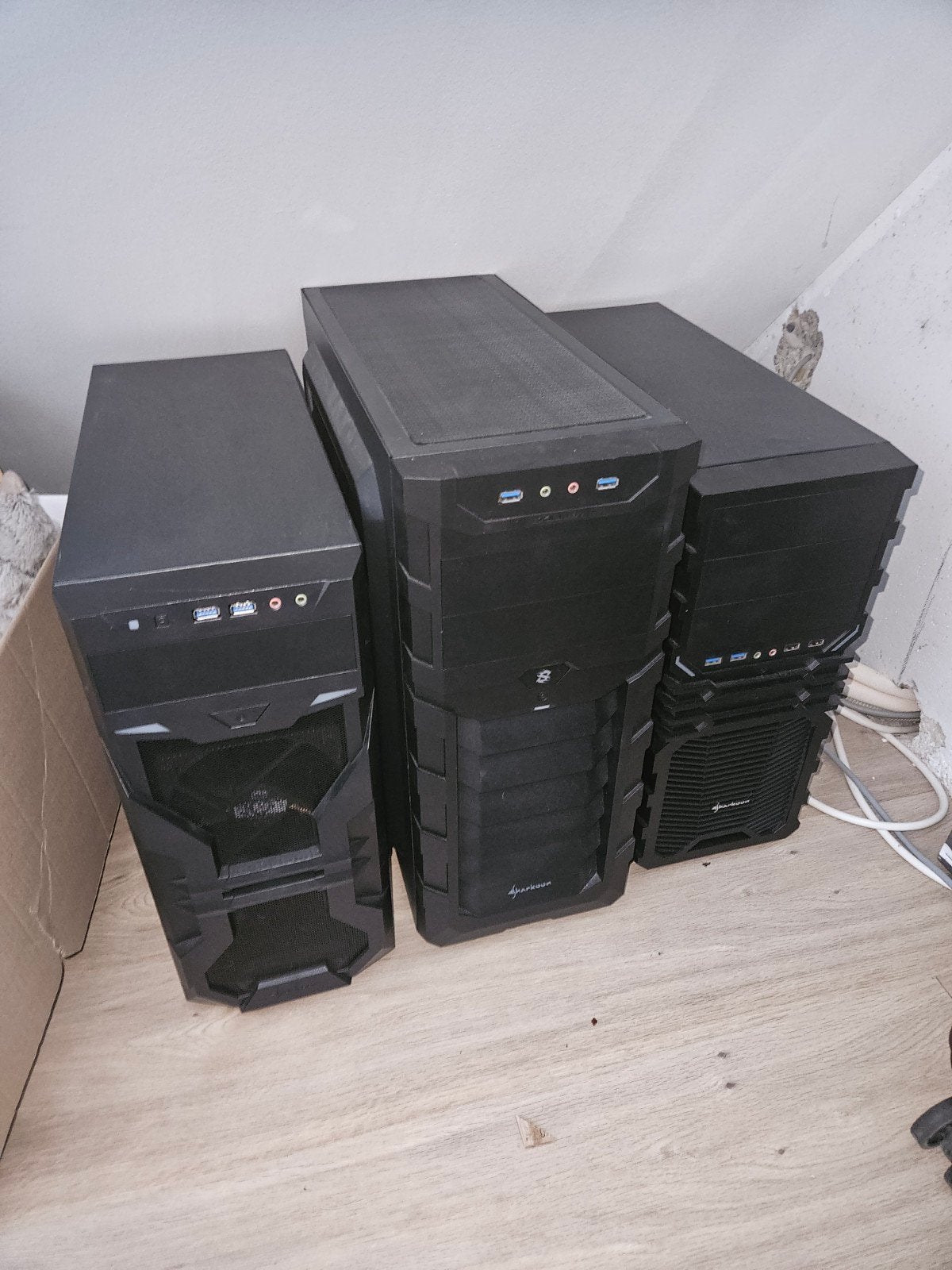 Sharkoon PC Behuizingen - Diverse Modellen (Leeg), Computers en Software, Ophalen, Gebruikt