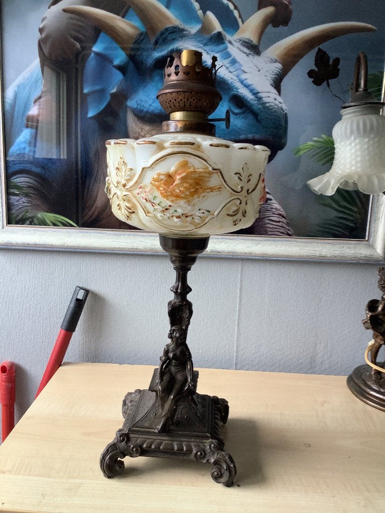 Antieke petroleum lamp, Ophalen