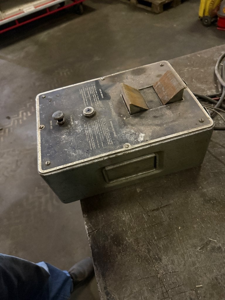 Souriau type 1197 tester, Ophalen of Verzenden, Gebruikt