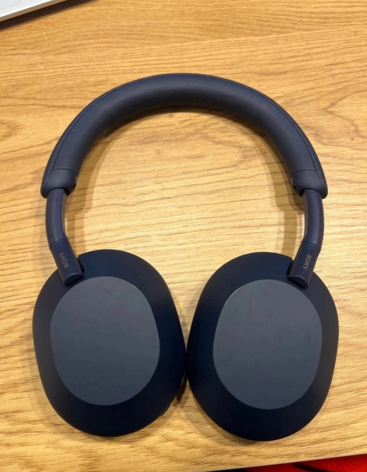 Foto 2 van Sony WH-1000XM5