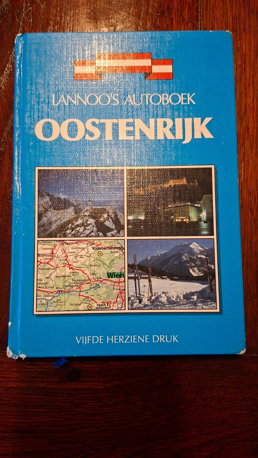 Lannoo's Autoboek Oostenrijk - Vijfde Herz. Druk, Europa, Ophalen of Verzenden, Reisgids of -boek, Onbekend