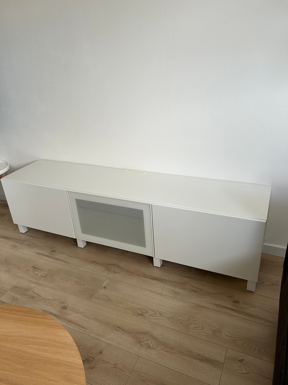 Ikea Besta tv meubel Lappviken 180 cm, Huis en Inrichting, Kasten | Televisiemeubels, Zo goed als nieuw, Minder dan 100 cm, 150 tot 200 cm