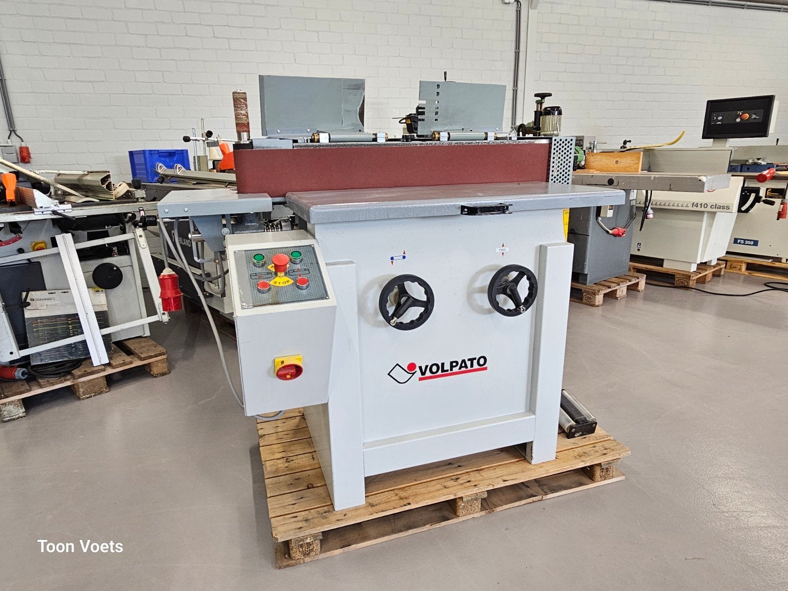 Foto 3 van Kantenschuurmachine Volpato ook voor fineerkanten te schuren
