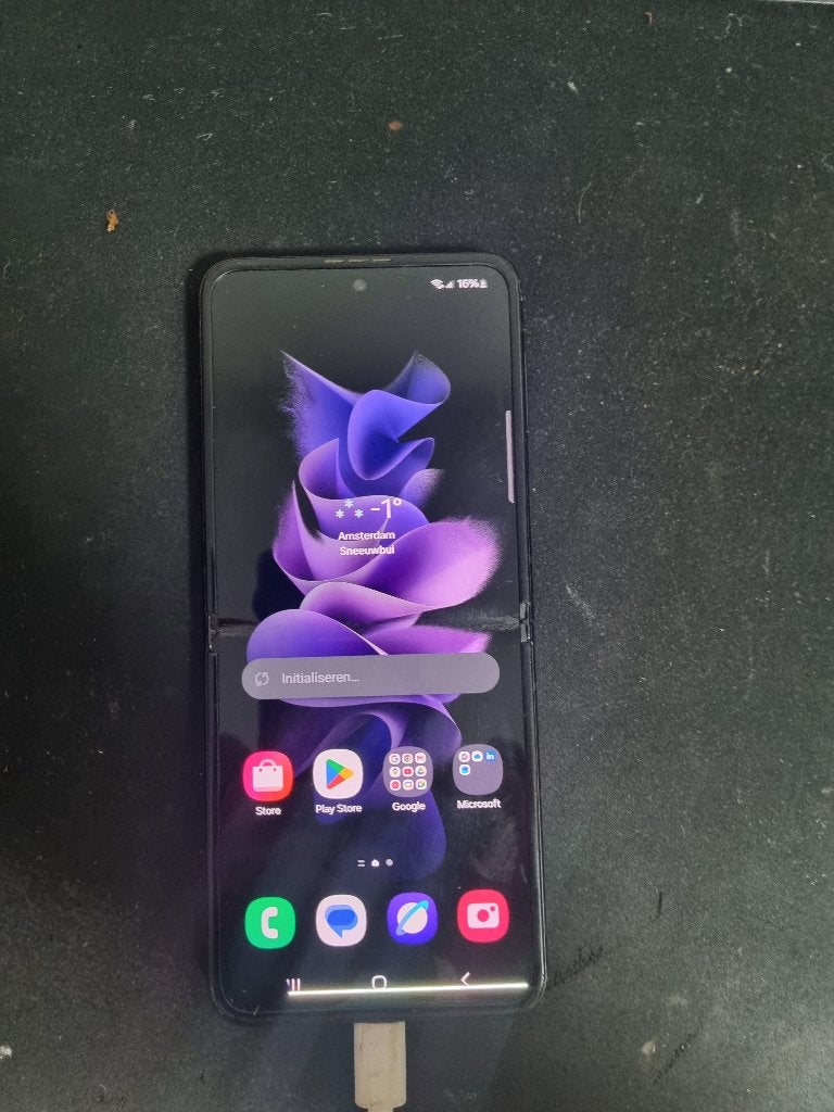 Samsung flip 4, Telecommunicatie, Mobiele telefoons | Samsung, Gebruikt, Zwart, Touchscreen, Ophalen of Verzenden