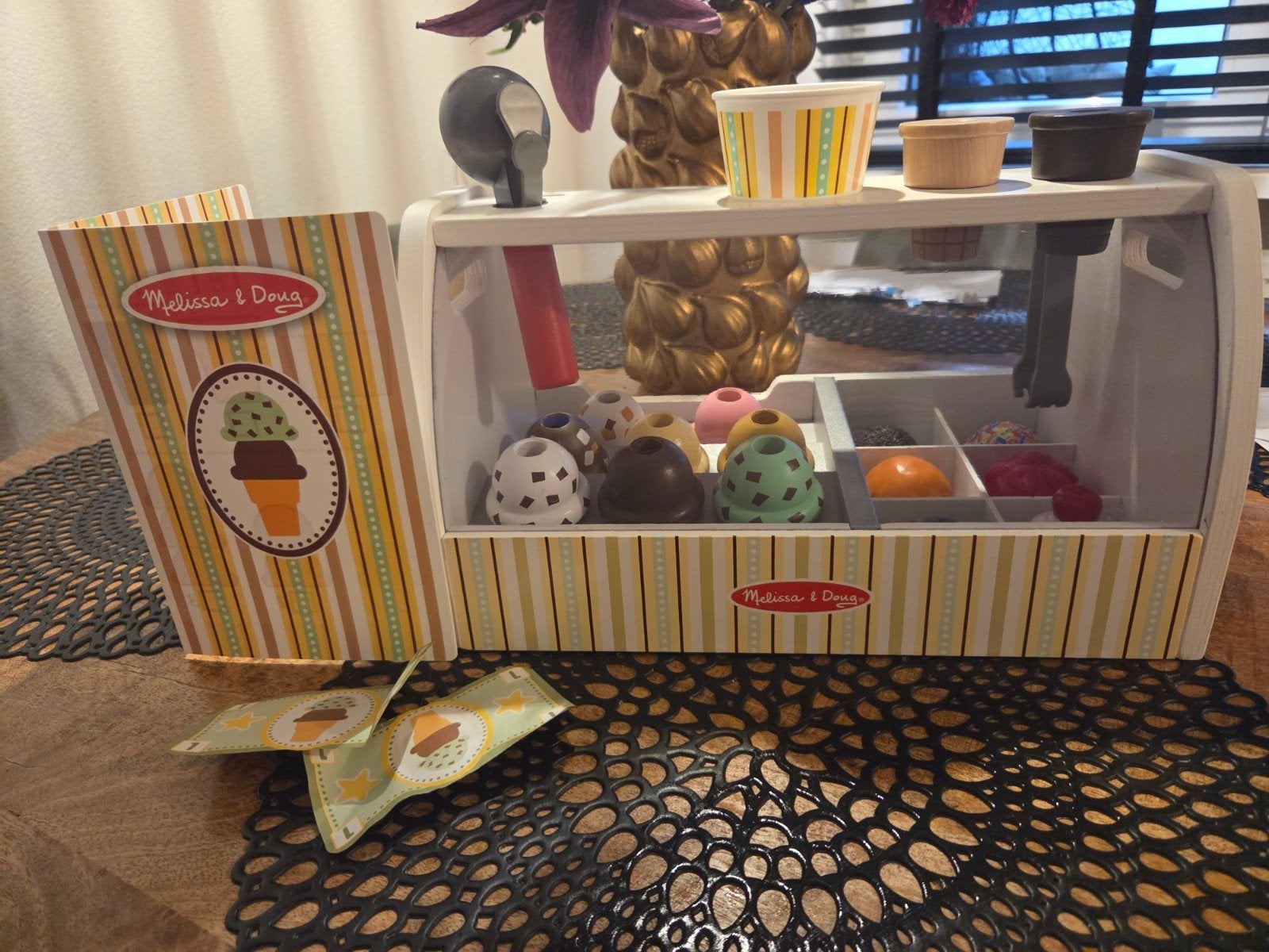Melissa & Doug – Houten ijskraam speelset, Ophalen, Zo goed als nieuw, Meubelstuk of Keukentje