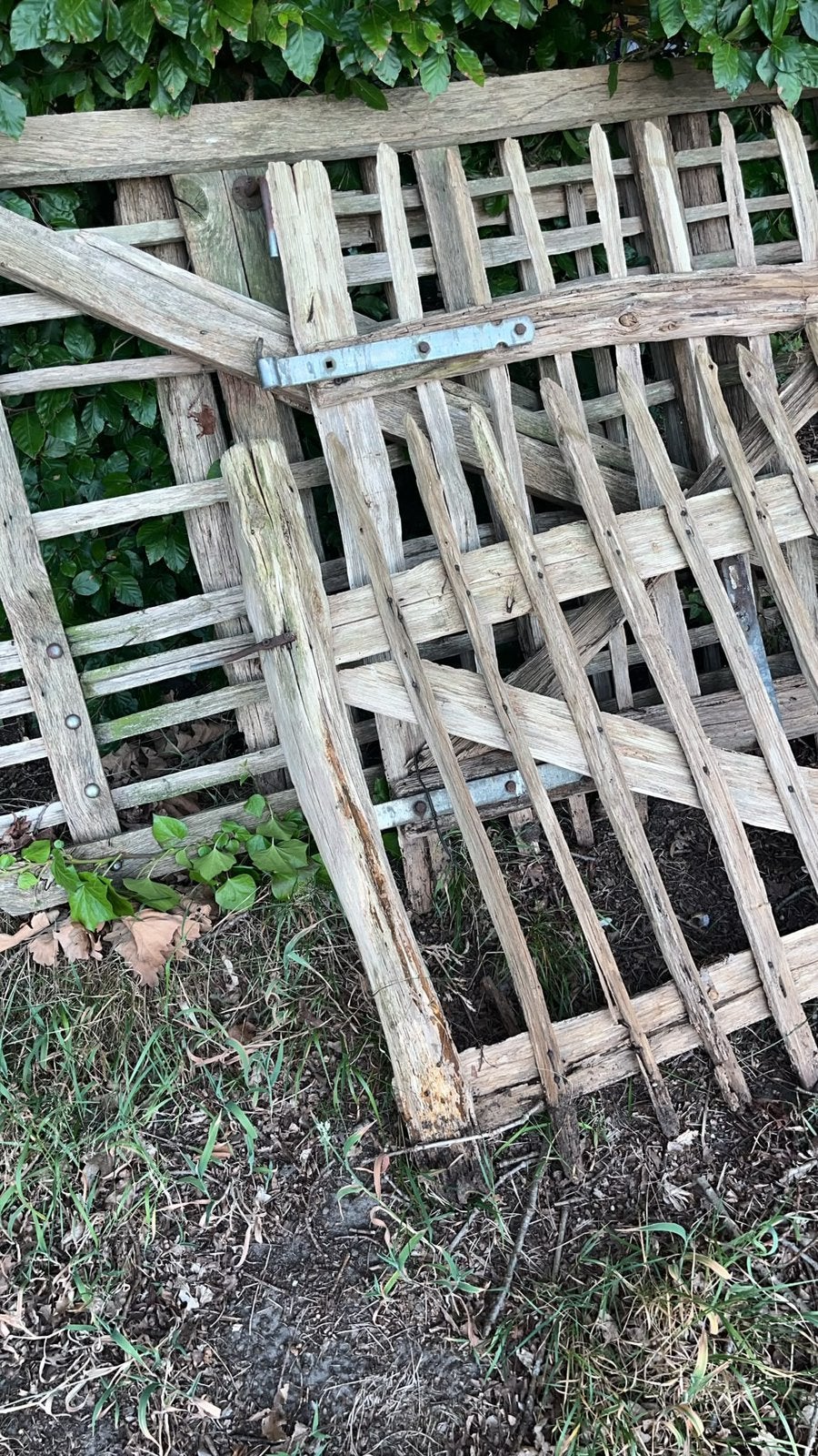 Kastanje houten poorten, palen en hekwerk, Tuin en Terras, Ophalen, Hout, Tuinhek
