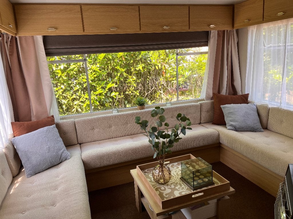 Chalet te koop – unieke plek op De Maarnse Berg, Caravans en Kamperen, Stacaravans, Tot en met 2