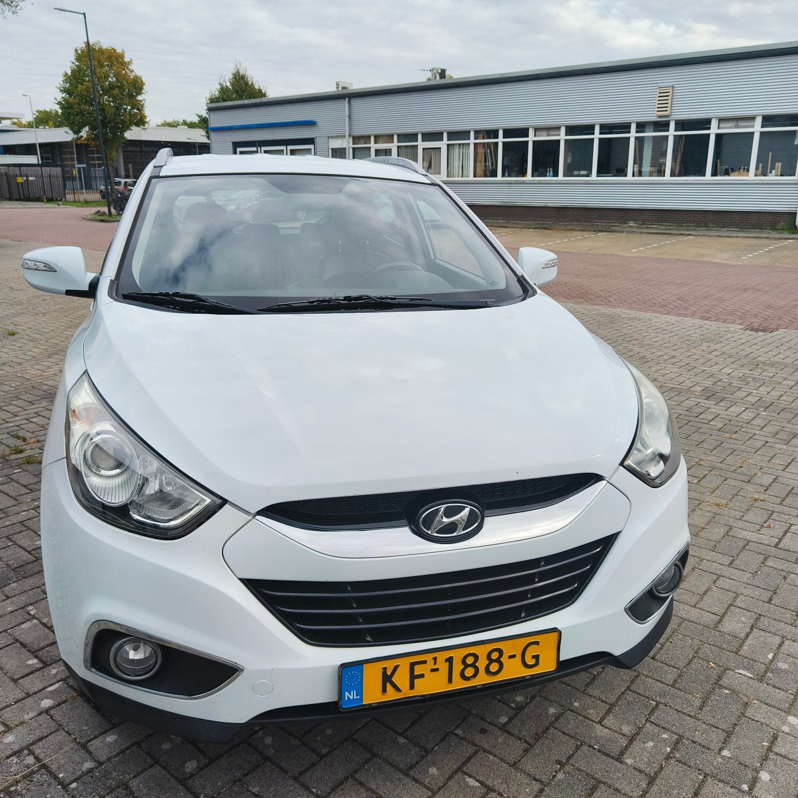 Hyundai iX35 2.0 I Cvvt 2WD AUT 2010 Wit, Auto's, 1998 cc, 4 cilinders, 75 €/maand, Particulier