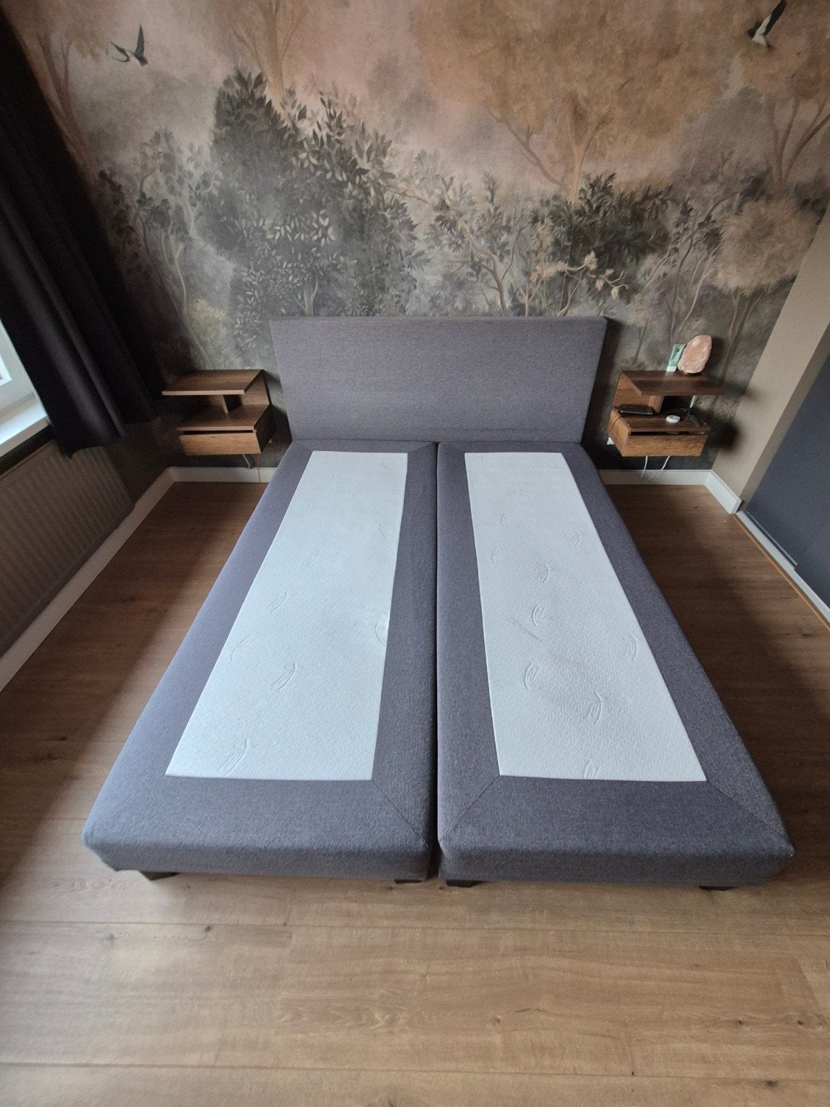 Prachtige Antracietgrijze Boxspring zonder matras zie omsch, 210 cm, Tweepersoons, Ophalen of Verzenden, Zo goed als nieuw