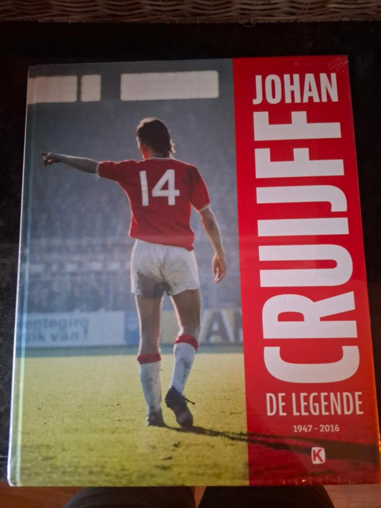 Johan Cruijff - De Legende (1947-2016) - Nieuw boek, Ophalen of Verzenden, Nieuw, Matty Verkamman, Joop Visser, Edwin Winkels, Johan Derksen