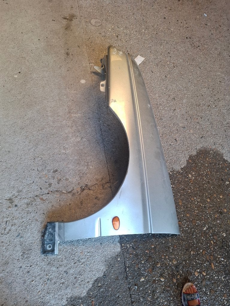 Voorscherm alfa romeo 146, Ophalen of Verzenden, Gebruikt, Alfa Romeo, Spatbord