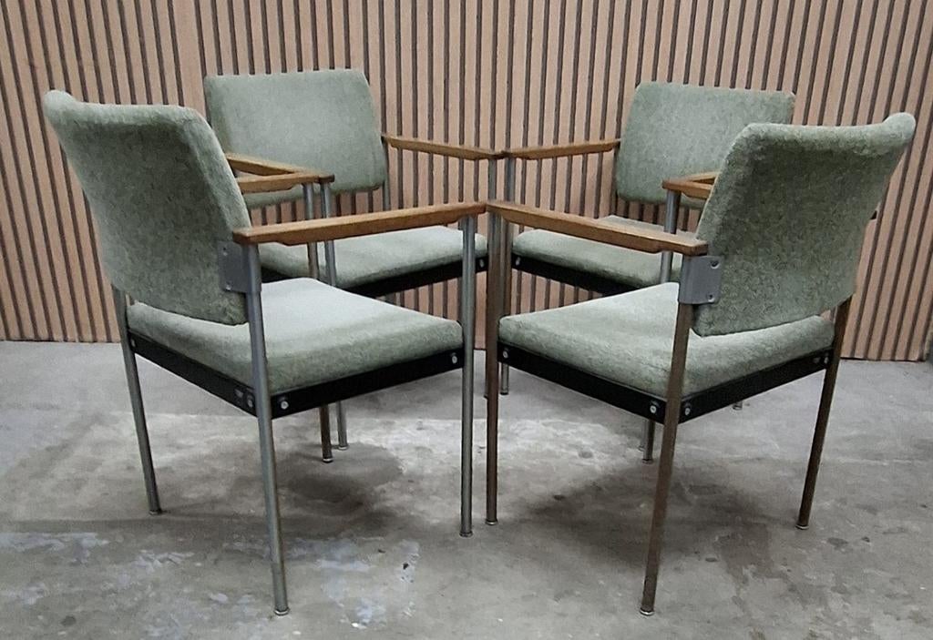 15 x Car Katwijk fauteuils groen velours stoelen retro cafe, Huis en Inrichting, Stoelen, Ophalen of Verzenden, Zo goed als nieuw