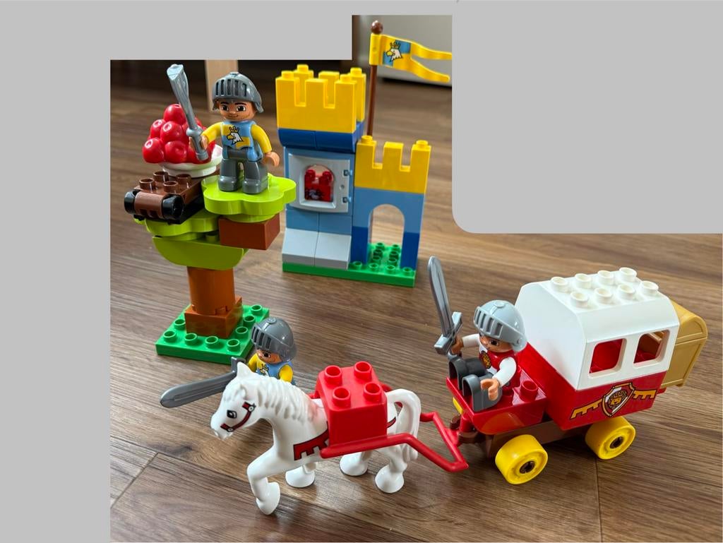 Lego Duplo 10568 en 10569 Ridder Toernooi en Schatzoekers, Ophalen of Verzenden, Gebruikt