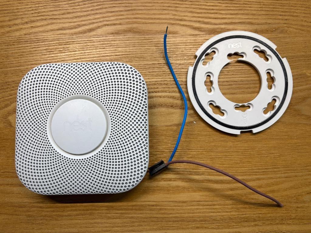 NEST PROTECT Rook en Koolmonoxide melder - Google 3 stuks !, Detector, Sensor of Melder, Ophalen of Verzenden, Zo goed als nieuw