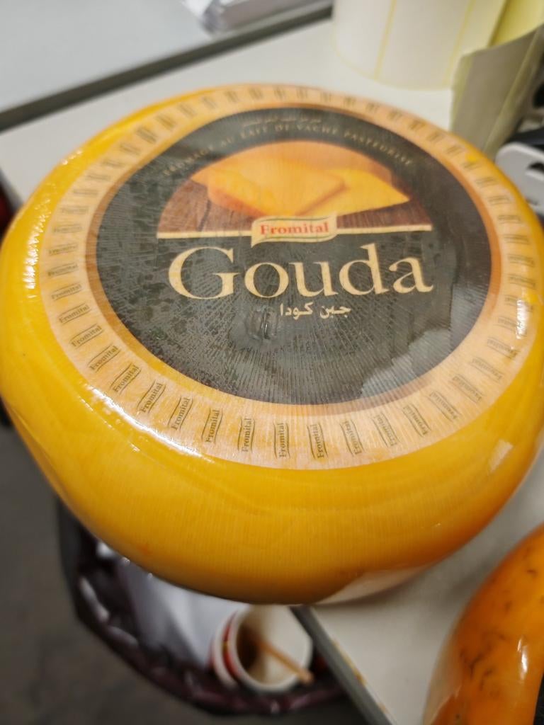 Gouda kaas pst 25 euro, Ophalen