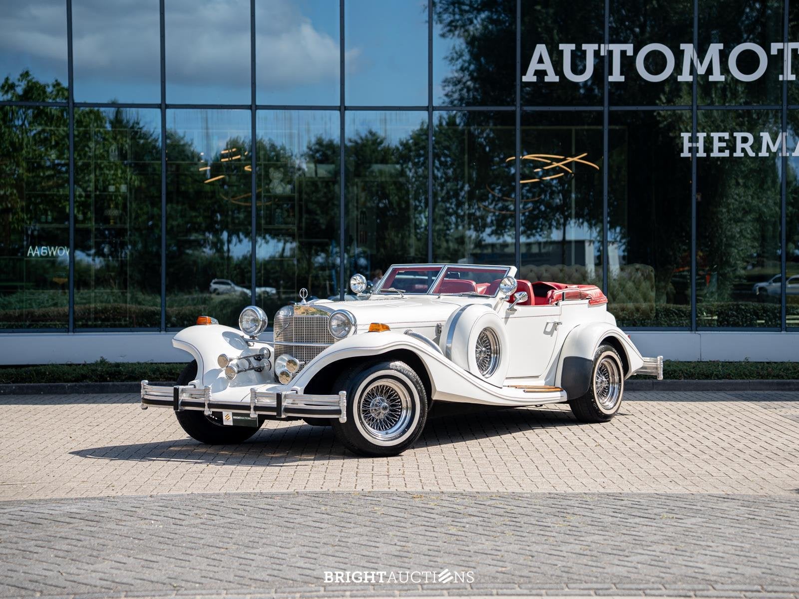 Excalibur Phaeton Series IV 5.0 V8 (bj 1982, automaat), foto 1