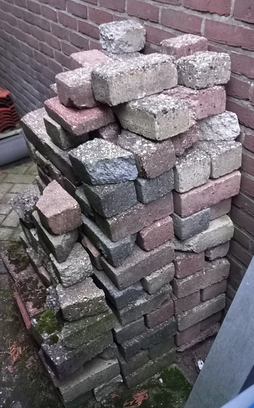 Gratis betonklinkers, Tuin en Terras, Ophalen, Gebruikt, Klinkers, Minder dan 5 m²
