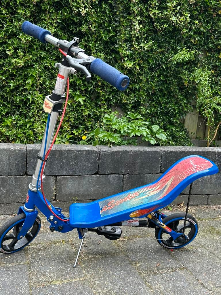 Space scooter blauwe, Fietsen en Brommers, Ophalen of Verzenden, Zo goed als nieuw, Gewone step