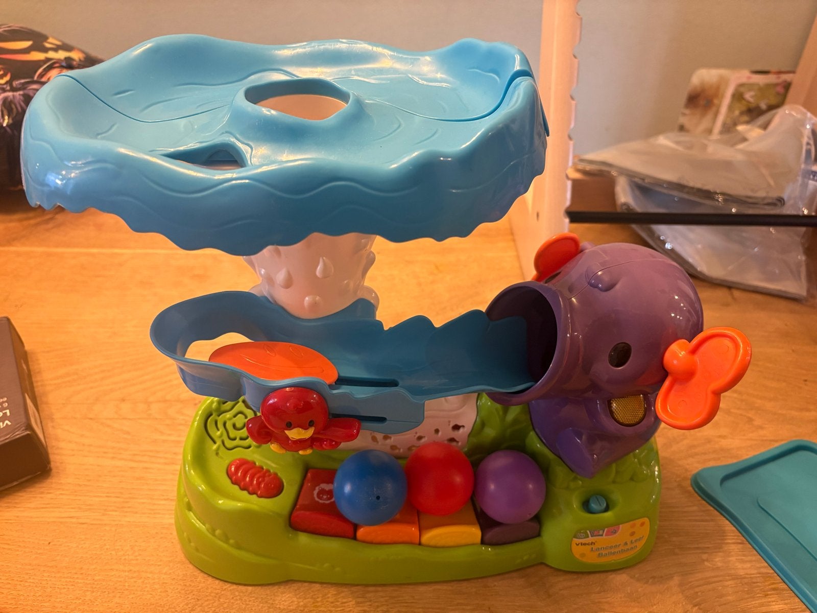 VTech lanceer en leer ballenbaan met 3 ballen, Ophalen of Verzenden, Gebruikt, 6 maanden tot 2 jaar