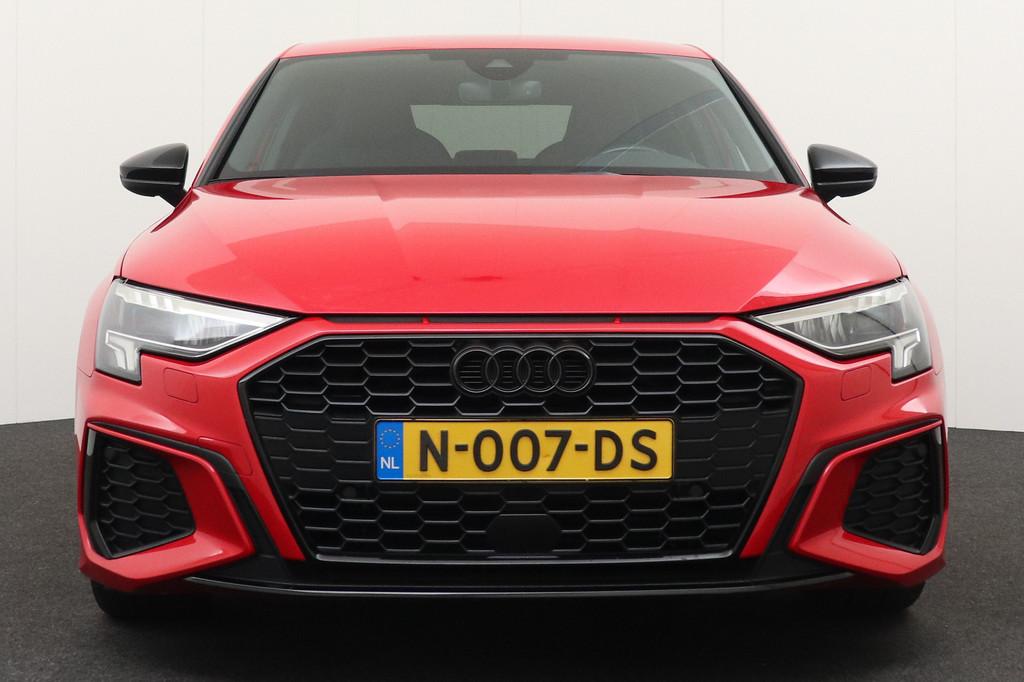 Audi A3 Limousine 35 TFSI 150 PK Aut. S-Line Adapt. Cruise C, 4 cilinders, 150 pk, Leder en Stof, Origineel Nederlands