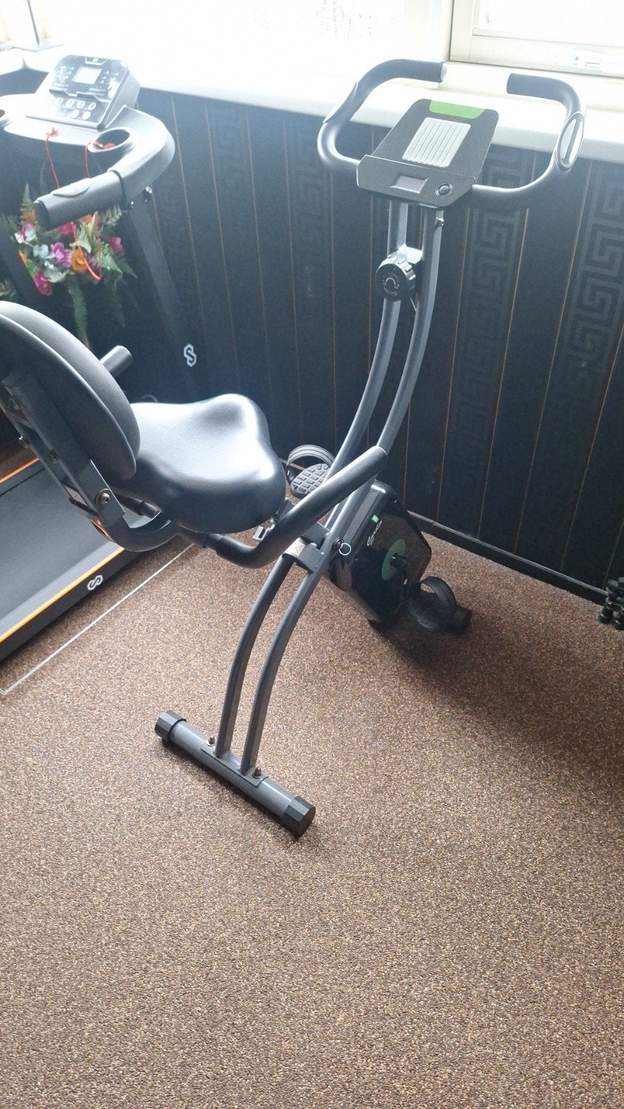 Tunturi Competence F20 Hometrainer - Zo goed als nieuw, Ophalen, Zo goed als nieuw, Metaal, Benen
