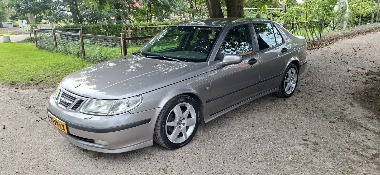 Saab 9-5 2.3 T 2005 Grijs, Auto's, Voorwielaandrijving, 1800 kg, 4 cilinders, 2290 cc