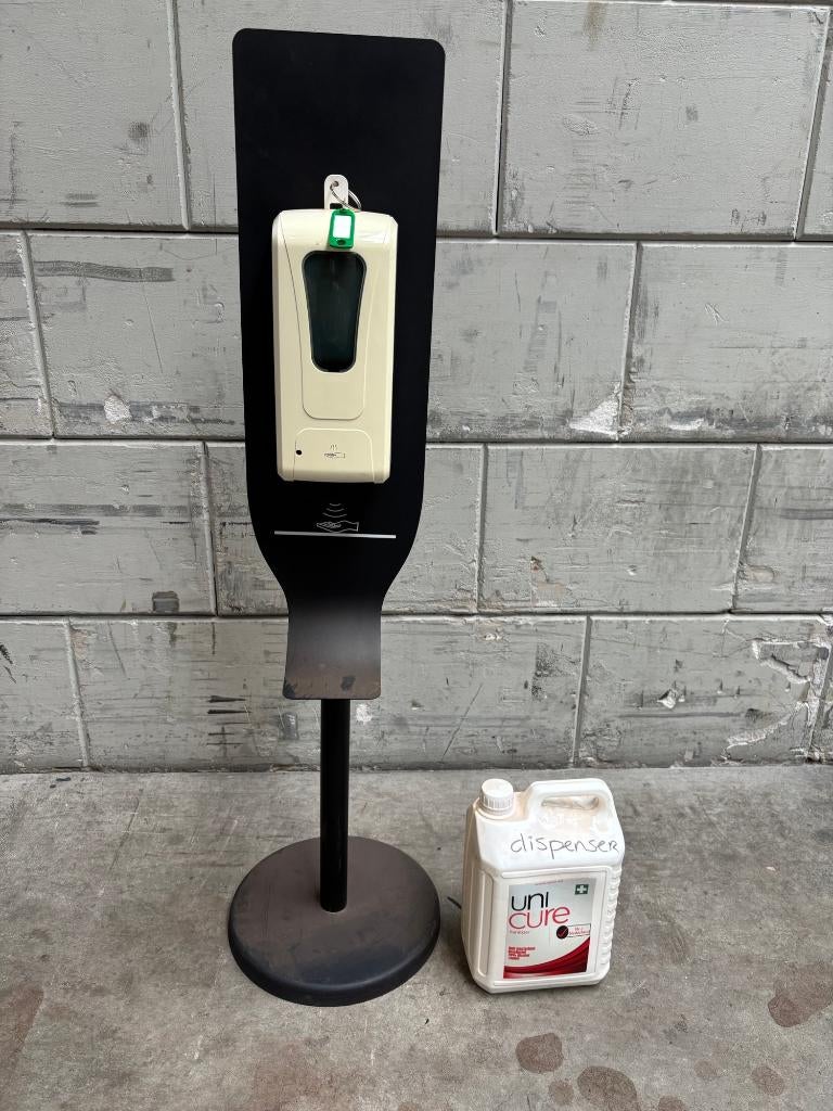 Handdesinfectie dispenser, Ophalen, Gebruikt