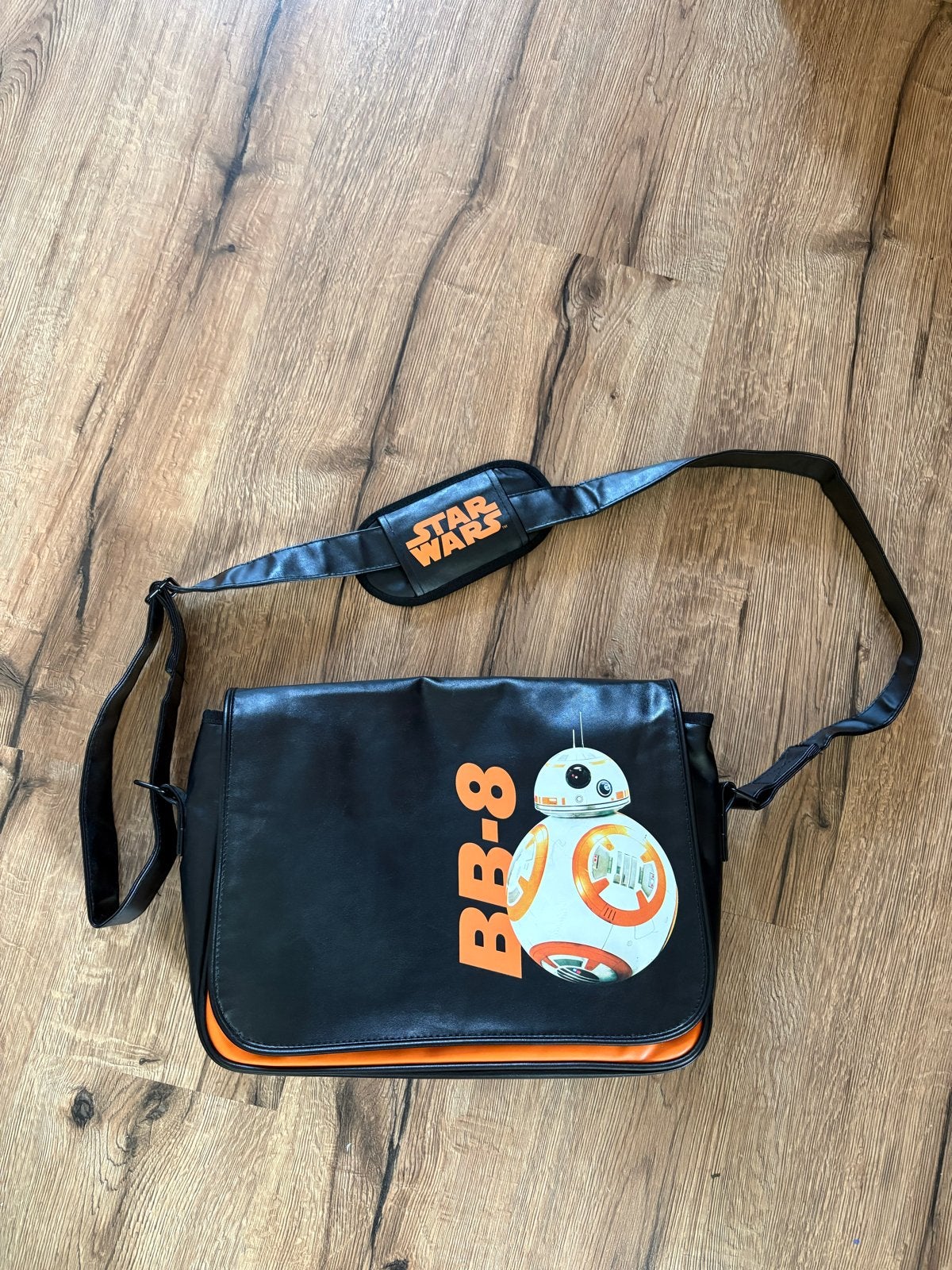 Nieuwe Star Wars BB-8 Laptoptas / Schoudertas, Ophalen of Verzenden, Nieuw, Zwart, Overige merken