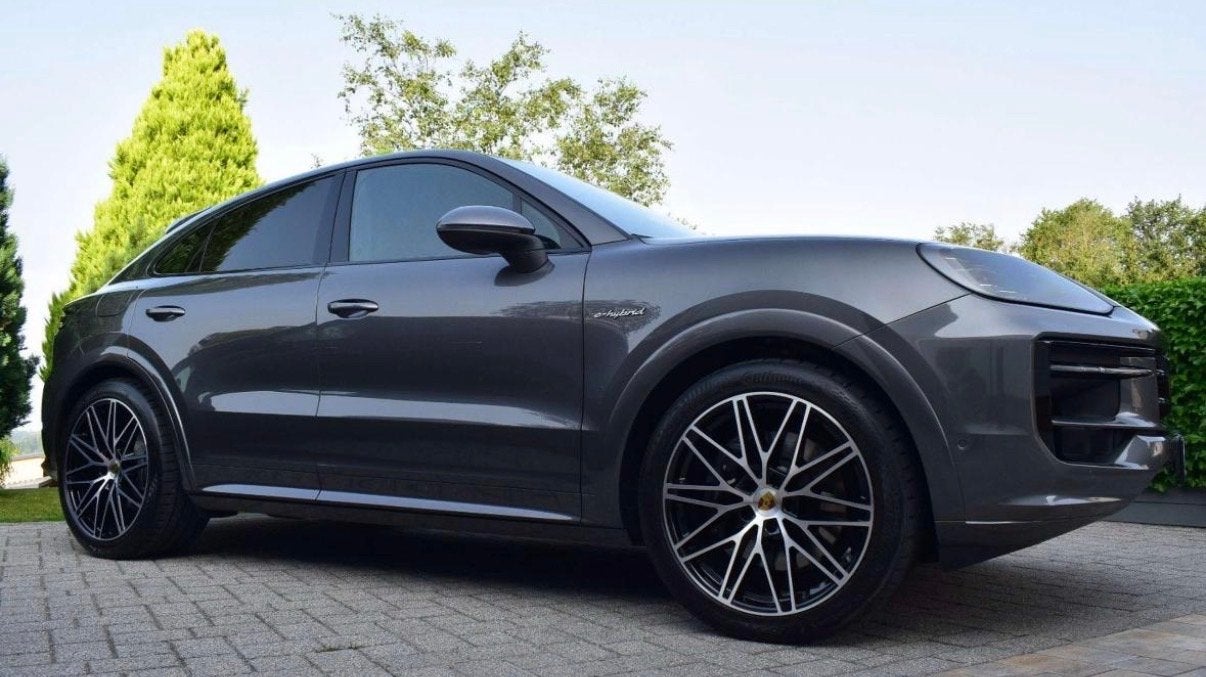 Porsche Cayenne 3.0 V6 470pk E-hybrid 2024 Grijs, Automaat, 2995 cc, Plug-in hybride, Vierwielaandrijving