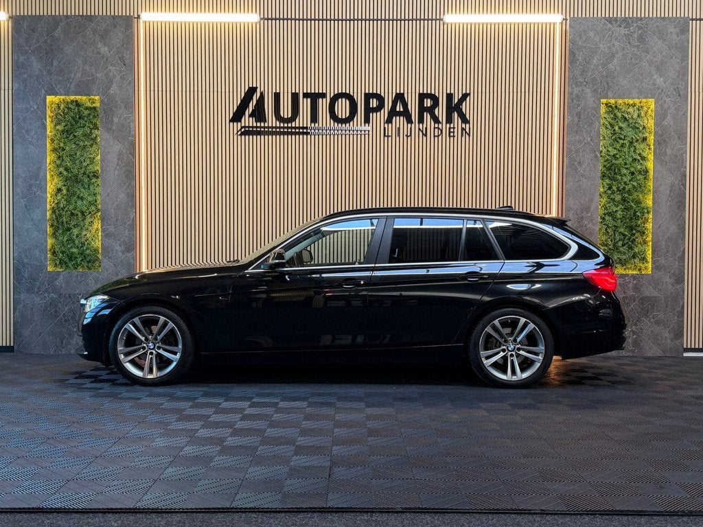 BMW 3-serie Touring 320i Executive |AUTOMAAT|CAMERA||NAP|DEA, Automaat, 1998 cc, 4 cilinders, Zwart
