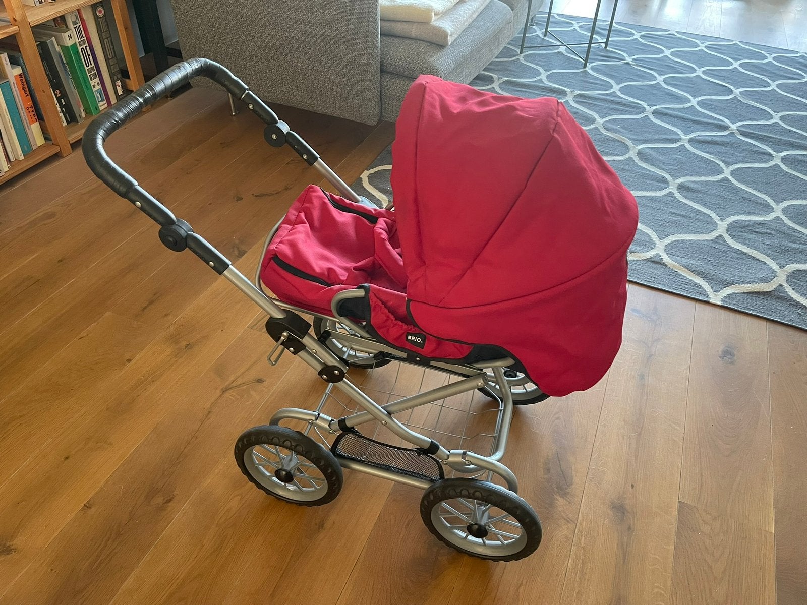 BRIO doll stroller, Kinderen en Baby's, Speelgoed | Poppen, Ophalen, Gebruikt, Babypop