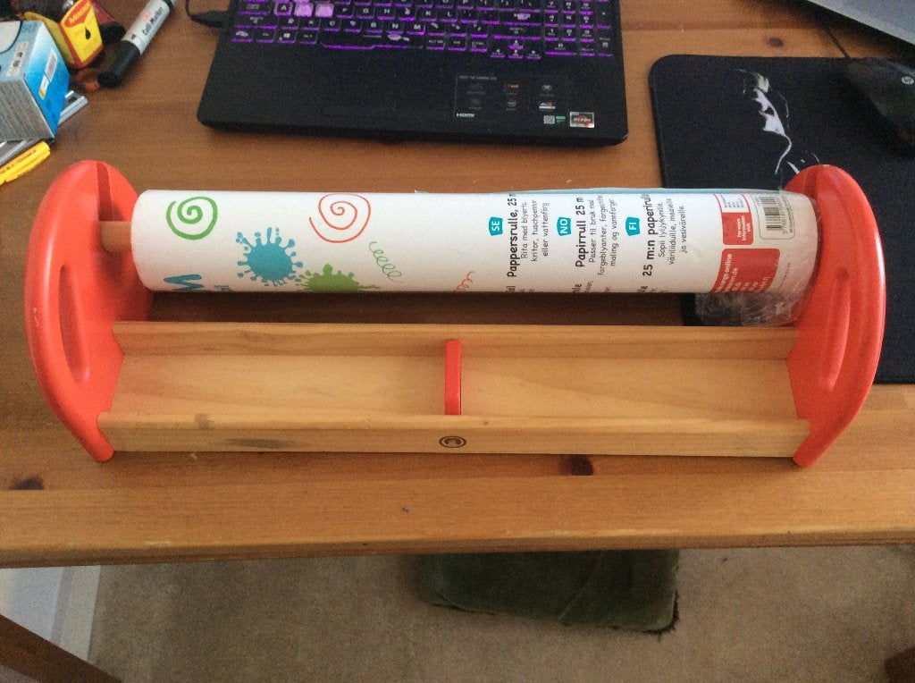 Houten papierrol houder knutselpapier met nieuwe papierrol, Hobby en Vrije tijd, Knutselen, Ophalen of Verzenden, Nieuw