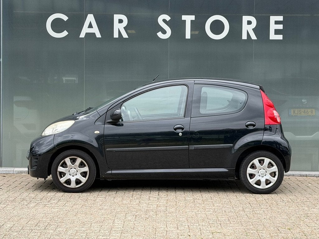 Peugeot 107 1.0-12V XS, Auto's, Peugeot, Voorwielaandrijving, Stof, Gebruikt, Zwart