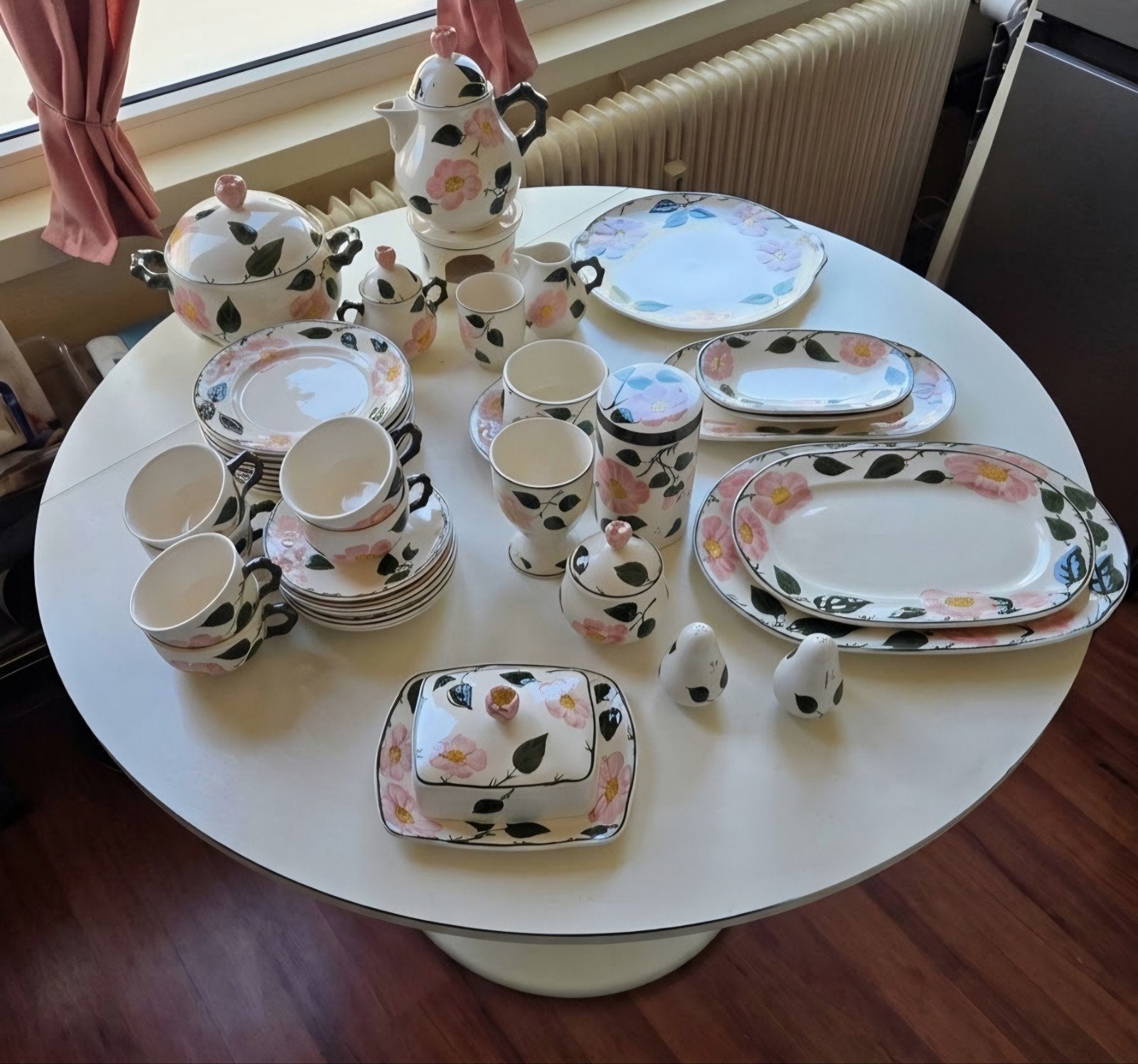 Villeroy & Boch servies Wild Rose, Ophalen, Villeroy & Boch, Overige stijlen, Compleet servies