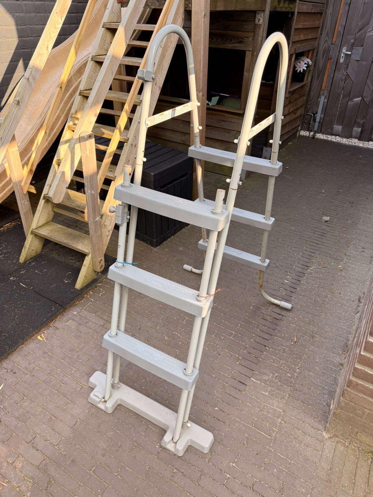 Zwembad trap Bestway, Ophalen, Gebruikt, Ladder