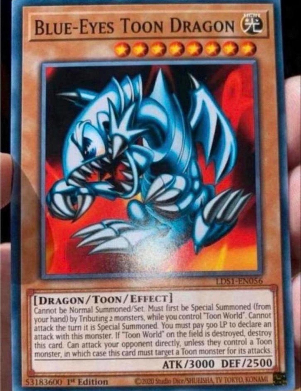 Yu-Gi-Oh! Blue Eyes Toon Dragon LDS1 1st Ed M/NM !, Hobby en Vrije tijd, Verzamelkaartspellen | Yu-gi-Oh!, Ophalen of Verzenden