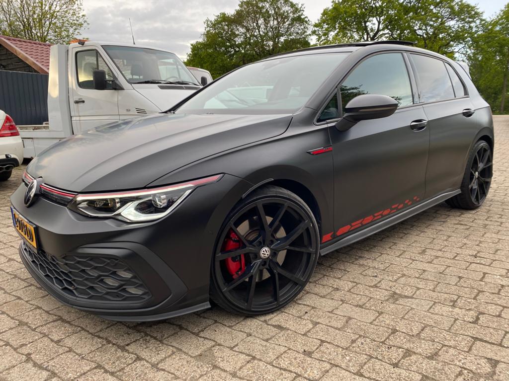 Volkswagen Golf 2.0 TSI GTI 7-DSG Pano Full options 2021, Automaat, 1984 cc, Zwart, Ophalen of Verzenden