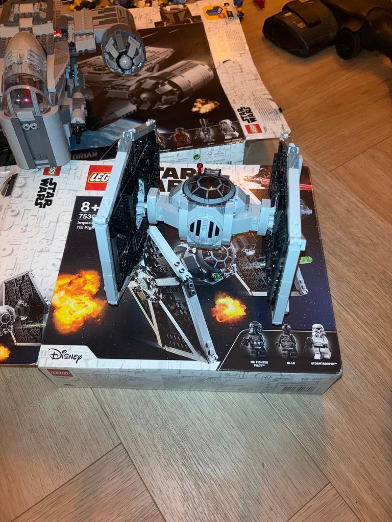 LEGO Star Wars 75300 Imperial TIE Fighter compleet met doos, Ophalen of Verzenden, Zo goed als nieuw