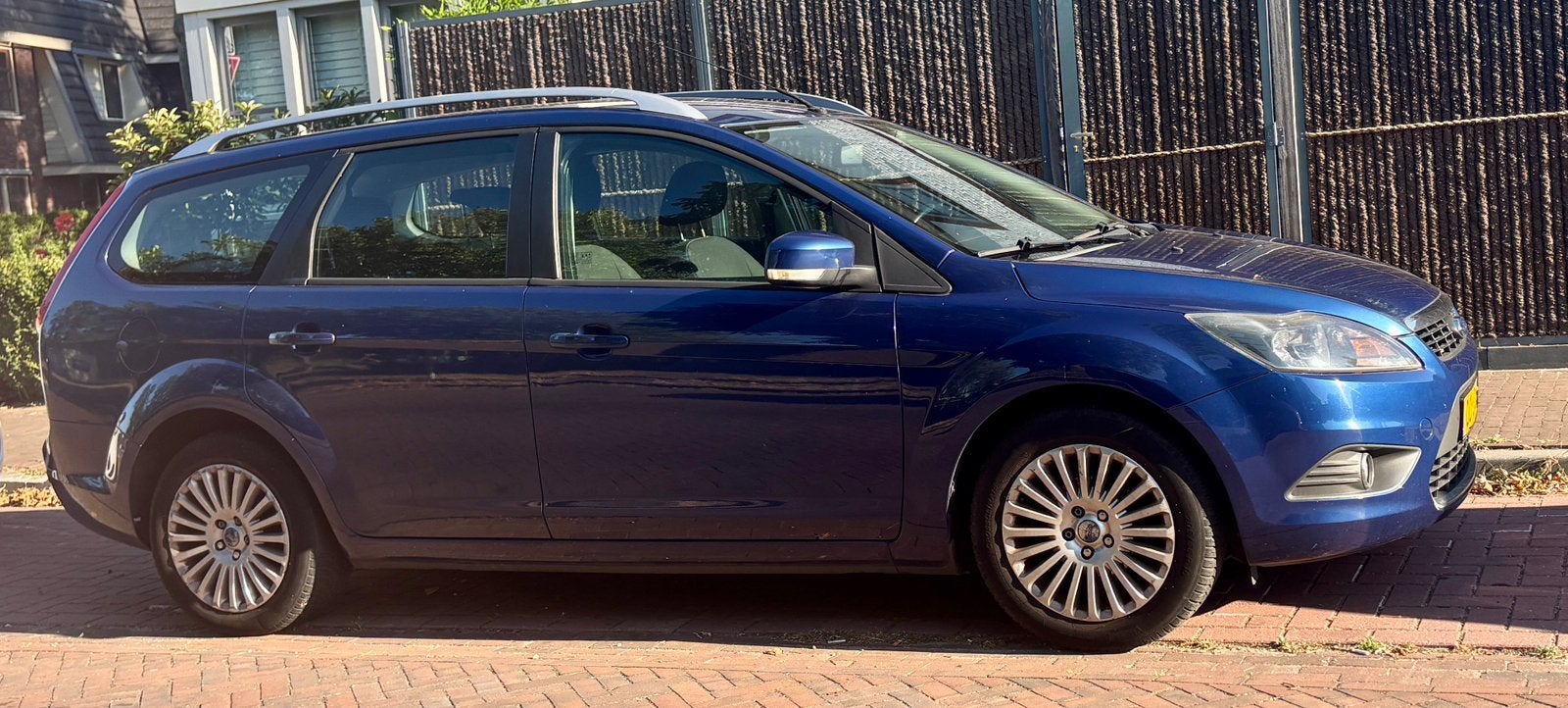 Ford Focus 1.8 92KW Wagon 2010 Blauw, 125 pk, 4 cilinders, Blauw, Particulier
