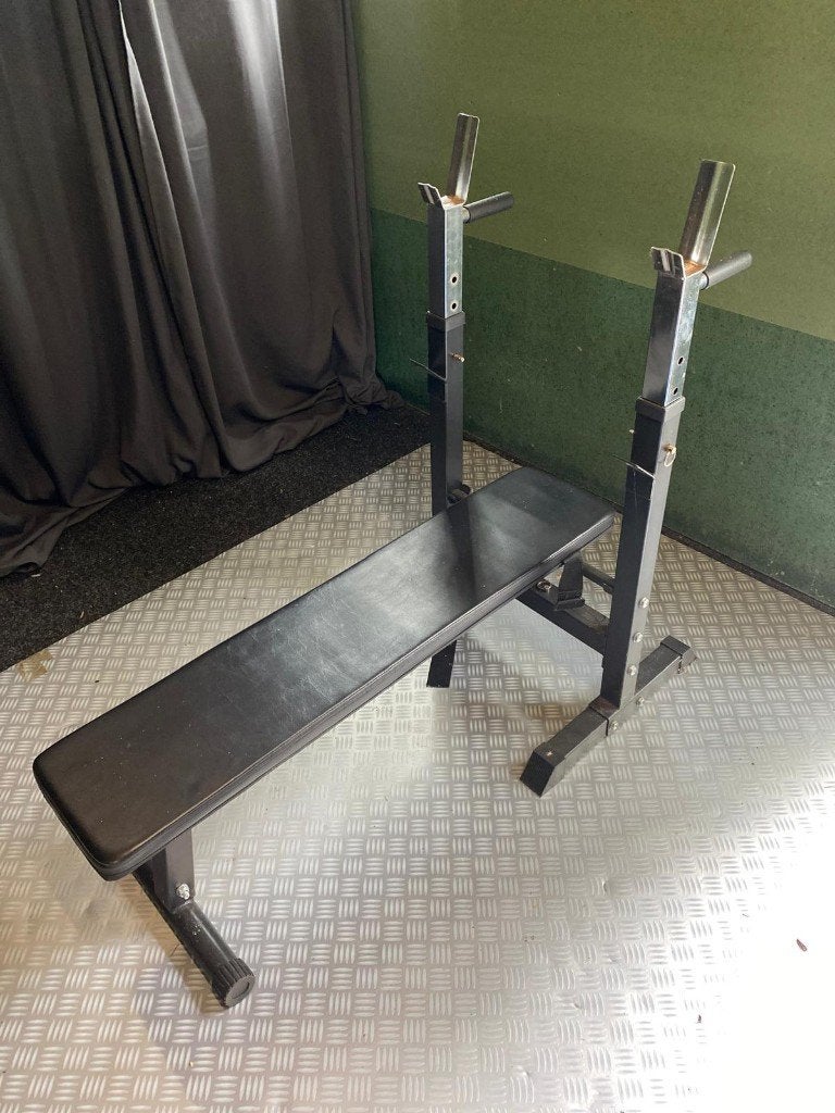 Halterbank set met verstelbaar rack en ijzeren gewichten, Ophalen, Benen, Krachtstation, Zo goed als nieuw