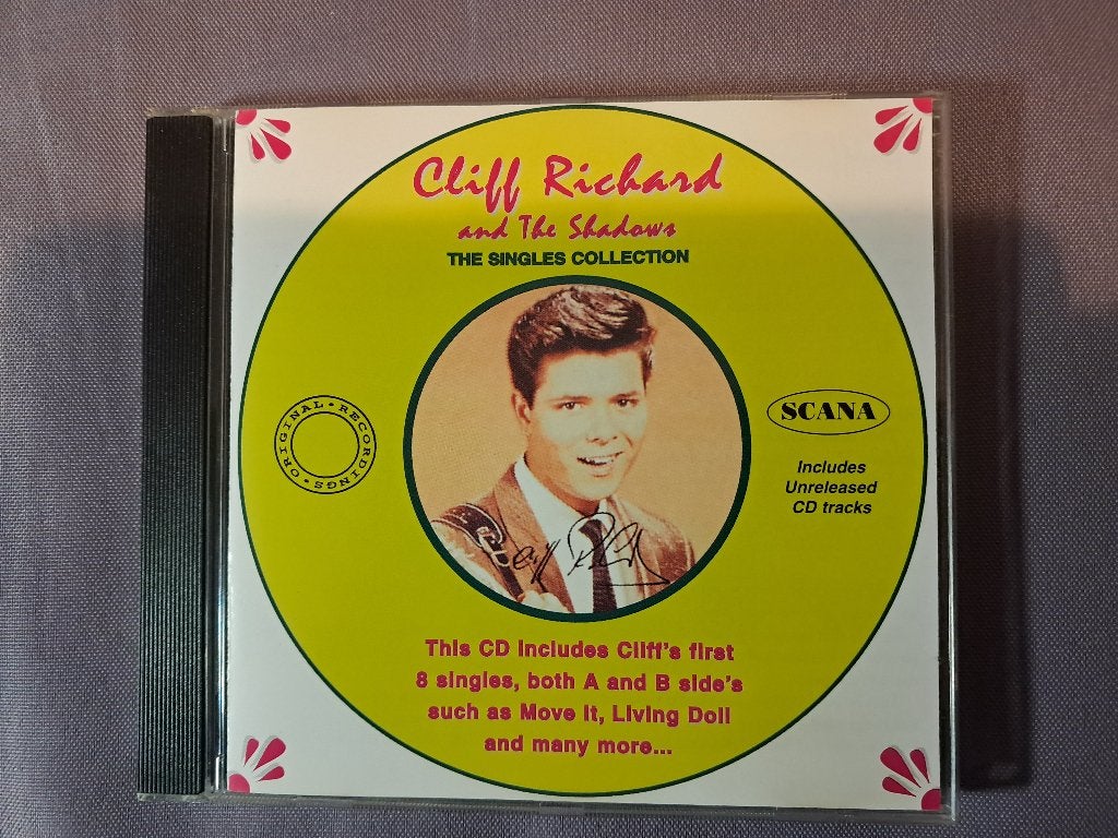 cd. Cliff Richard & The Shadows - The Singles Collection., Gebruikt, Pop, Ophalen of Verzenden, Verzamelalbum