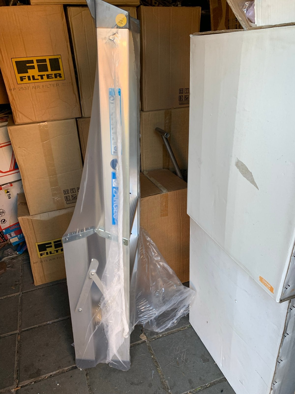 Zarges Trap 40333 - Nieuw in verpakking, Doe-het-zelf en Verbouw, Ladders en Trappen, Ophalen, Nieuw, Trap, Minder dan 2 meter