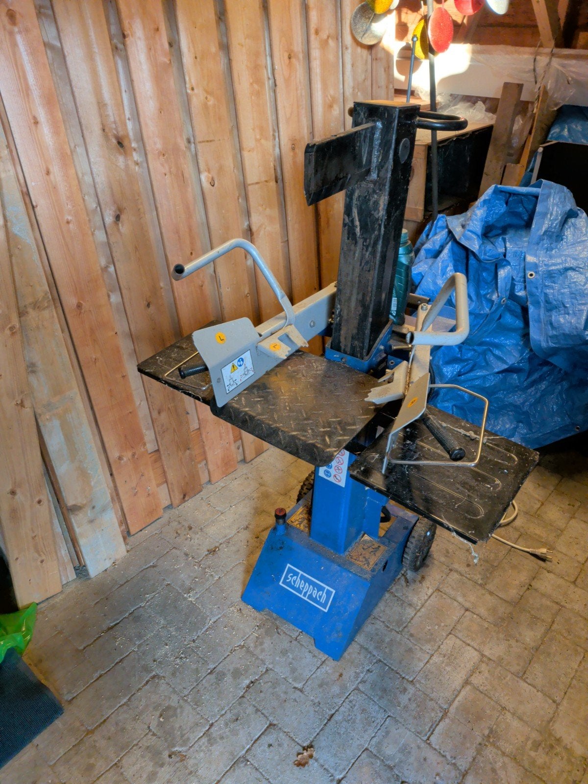 Scheppach HL805 Hydraulische Houtklover, Ophalen
