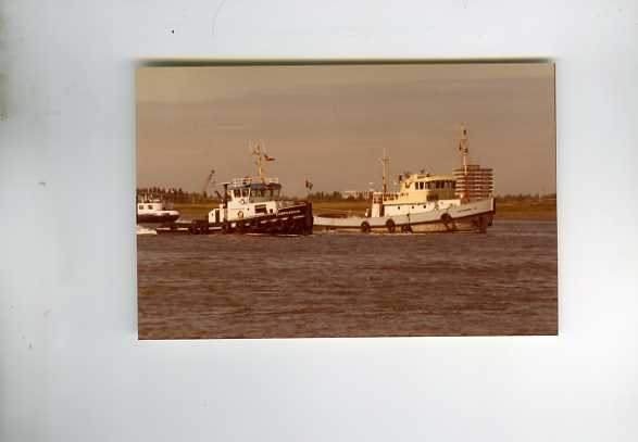 scheepvaart-foto-camperduin-katharina W, Ophalen of Verzenden, Zo goed als nieuw, Motorboot, Boek of Tijdschrift