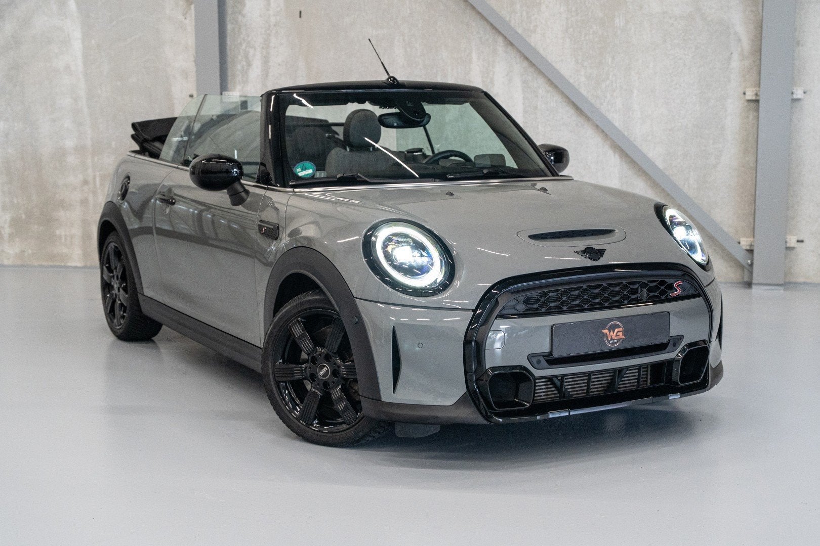 MINI Cabrio