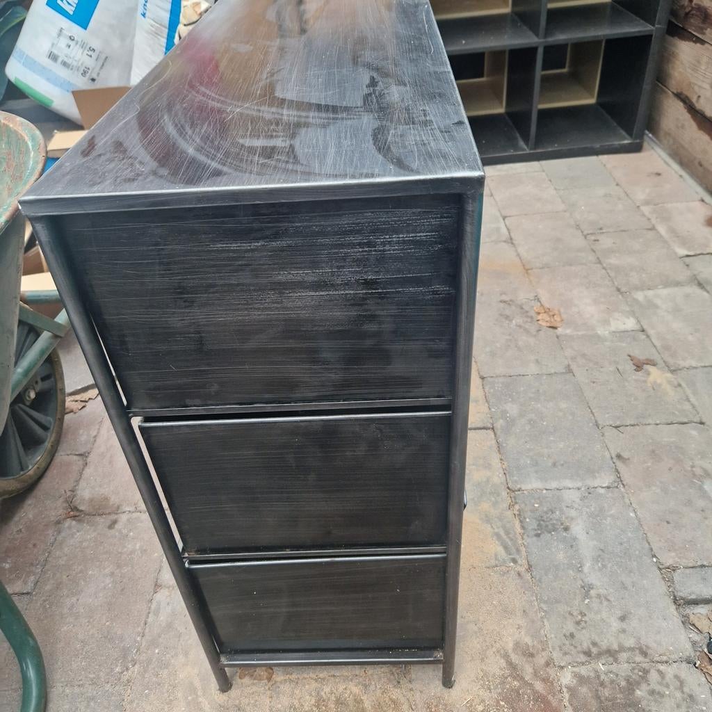 Stalen ladekast - 120x33x74 cm - Industrieel design, Huis en Inrichting, Kasten | Ladekasten, Ophalen, Gebruikt, 100 tot 150 cm