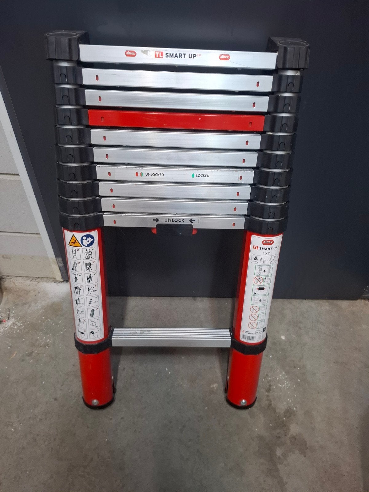 Altrex Smart Up Telescopische Ladder - 11 Treden, Ophalen of Verzenden, Zo goed als nieuw, Ladder, Opvouwbaar of Inschuifbaar