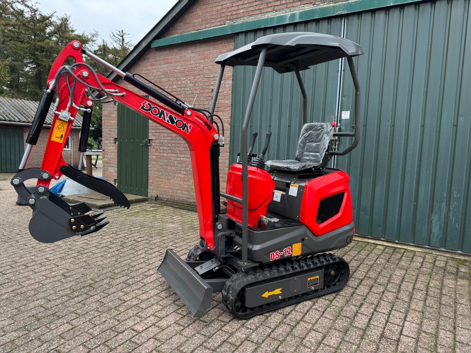 Donson DS12 minigraver Zwenkgiek! NIEUW!, Ophalen, Overige typen