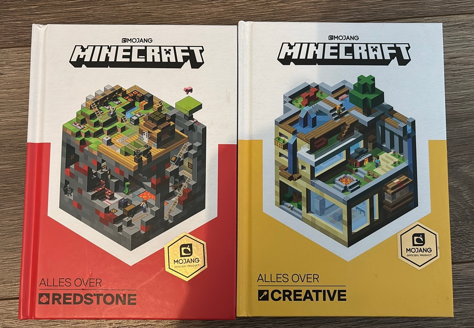 Minecraft - alles over redstone en creative, Ophalen of Verzenden, Zo goed als nieuw, Non-fictie