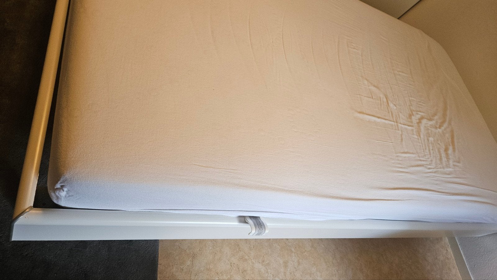 Bed 210x120 cm, Ophalen, Twijfelaar, Hout